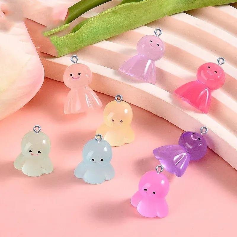 10Pcs Glow In Dark Cartoon Dol - огляд і ціна Resin Craft Material