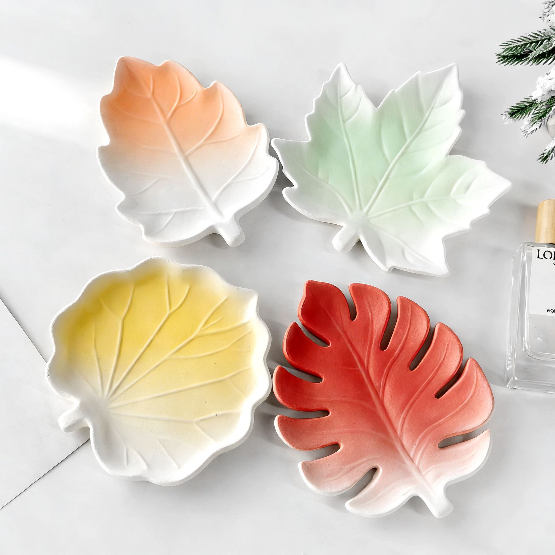 DIY Gypsum Form Leaf Coaster S - огляд і ціна Serving Tray Mold